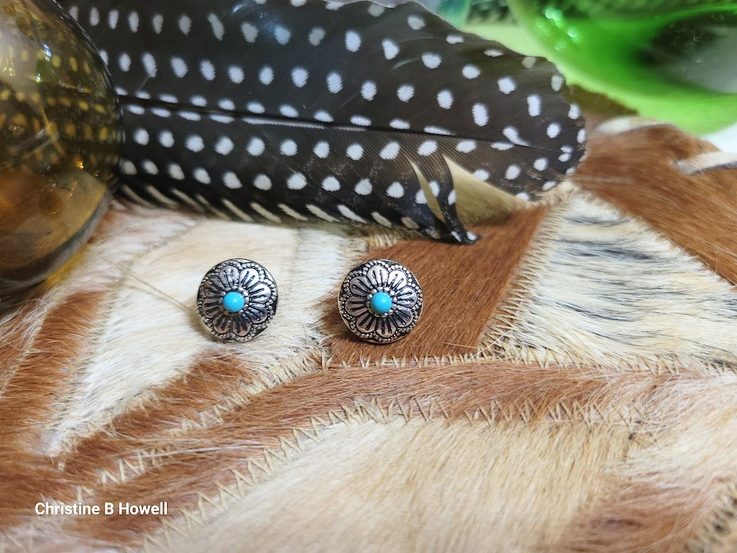 Flower Design Silver Concho Earring with Turquoise Stone