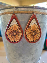 Load image into Gallery viewer, Tooled Leather Teardrop Earring with Flower
