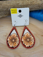 Load image into Gallery viewer, Tooled Leather Teardrop Earring with Flower
