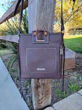 Load image into Gallery viewer, Trinity Ranch Hair-On Cowhide Concealed Handgun Hobo
